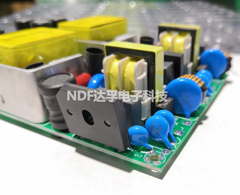 如何判斷高壓瓷片電容器的好壞？